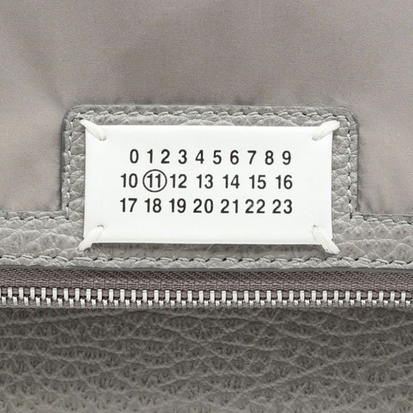 メゾンマルジェラ カレンダーロゴショルダーバッグ コピー S56WF0151P0396H7735